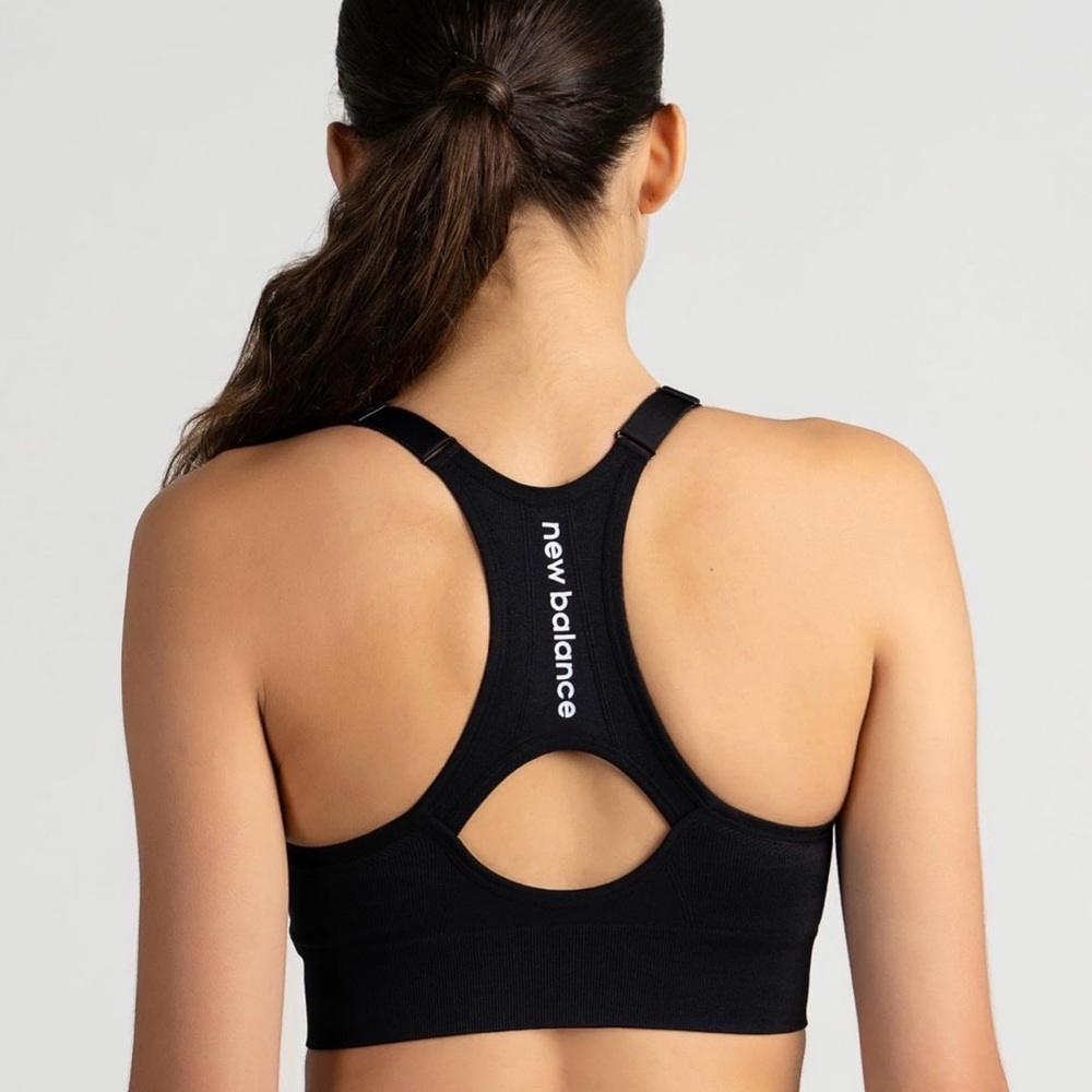 ❥𝗇𝖾𝗐 𝖻𝖺𝗅𝖺𝗇𝖼𝖾: (x2) Keyhole Cami Racerback, Medium Impact Sports Bra - Picture 10 of 10